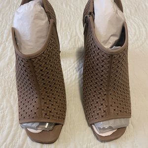 Vince Camuto Open Toe Heel